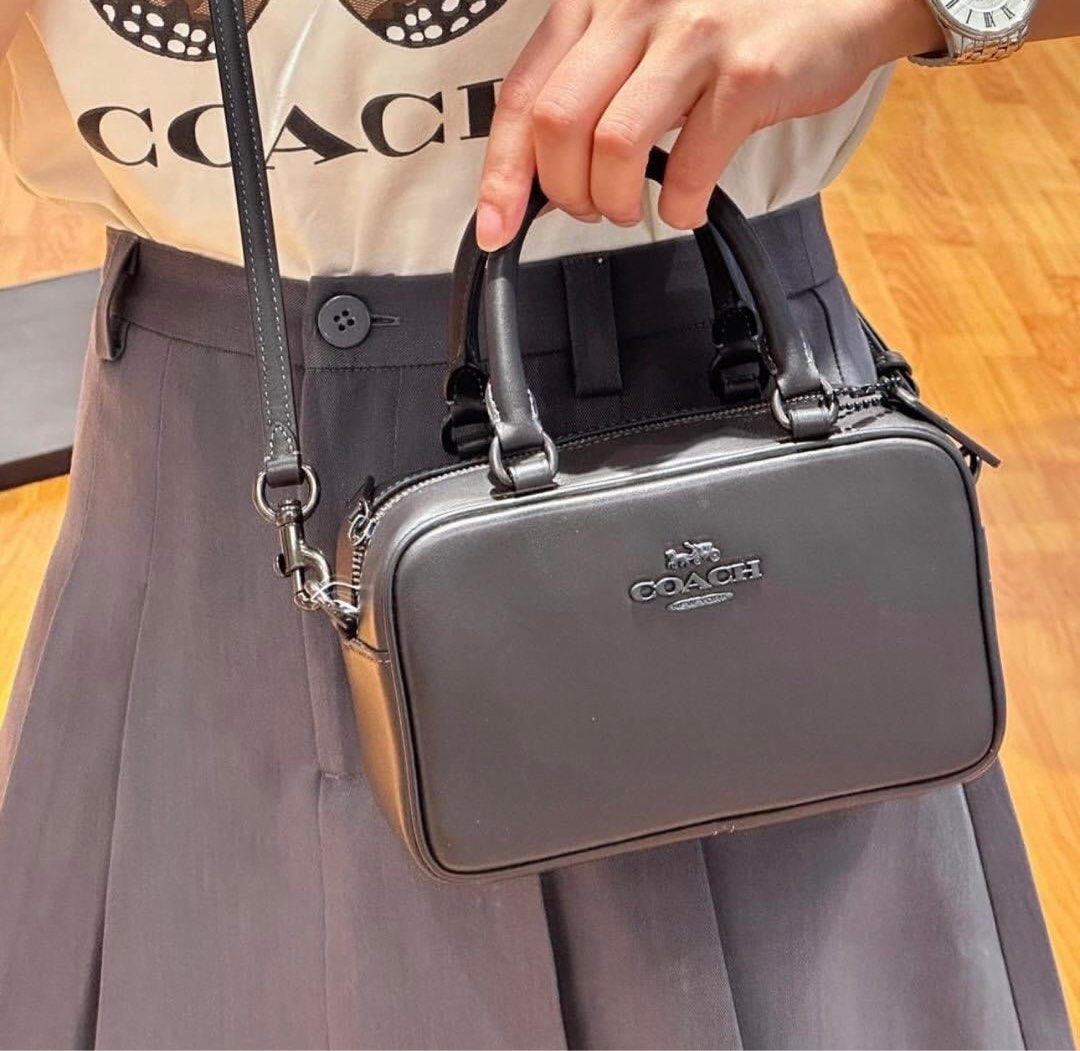 Coach sling bag new arrival online
