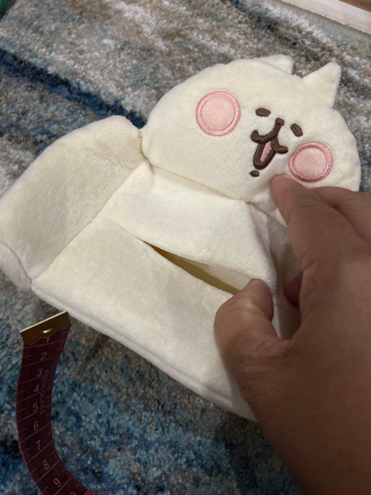 cute tissue holder (Category: Other Accessories) located in Silang. Submitted by sari2bilina (Listing ID 1306992315, Image 3). Description: .