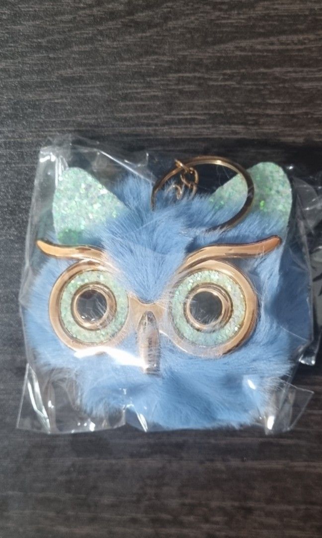 Fluffy owl keychain online
