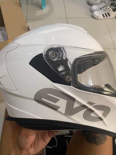 Full Face White Evo Helmet
