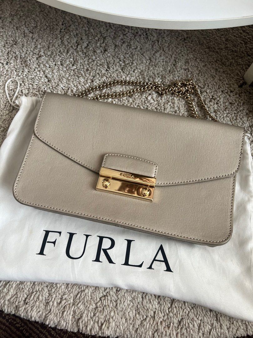 Furla julia medium online