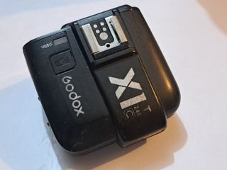 （分類：）位於 。 由 vi2_owo 提交（商品編號 1306895187，圖片 1）。簡介： 。