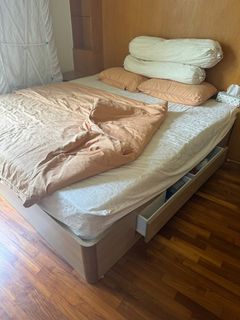 (Category: ) located in . Submitted by cupcakesroll (Listing ID 1307040565, Image 1). Description: .