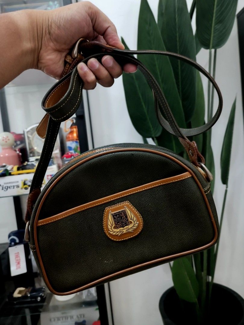 Lancel Paris vintage Crossbody Luxury Bags Wallets on Carousell