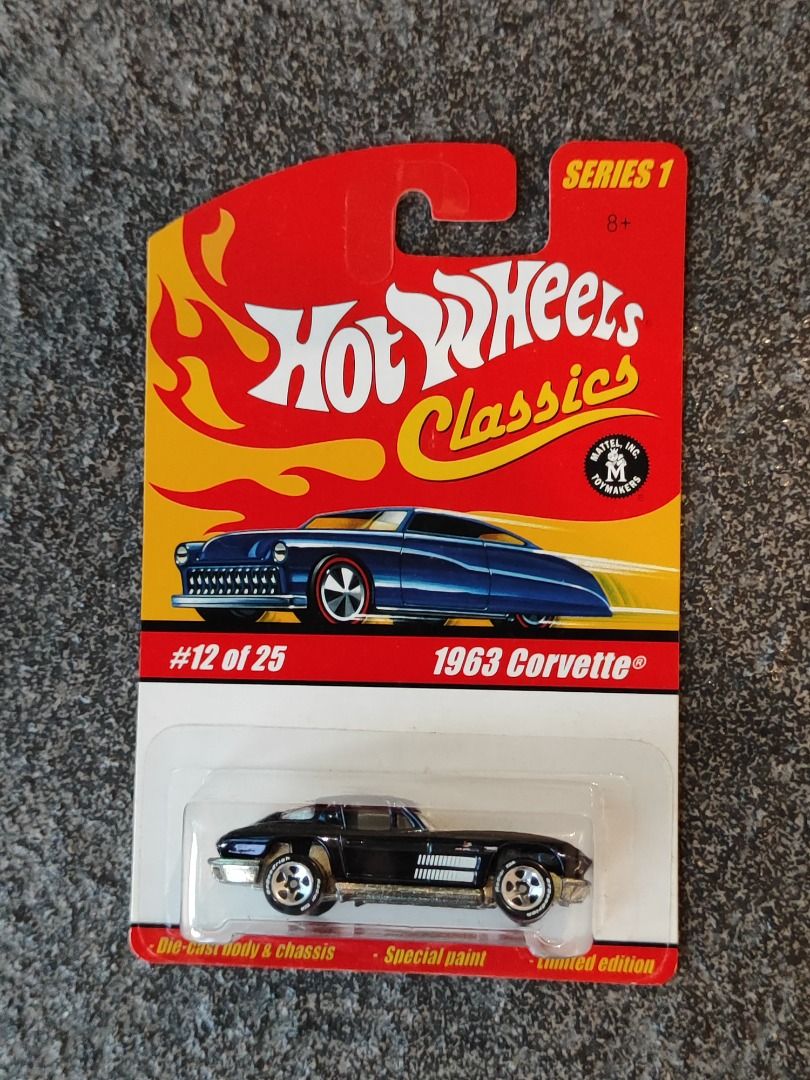 LIMITED HOTWHEELS FOR SALE!!!!!! (Category: Vehicle & Diecast Models) located in Caloocan City. Submitted by aracanchar02154 (Listing ID 1306912486, Image 1). Description: Hotwheels Classic (Series 1)- 1963 Corvette (550 pesos) 2006 First Editions- Nissan Silvia S15 with protector (600 pesos).