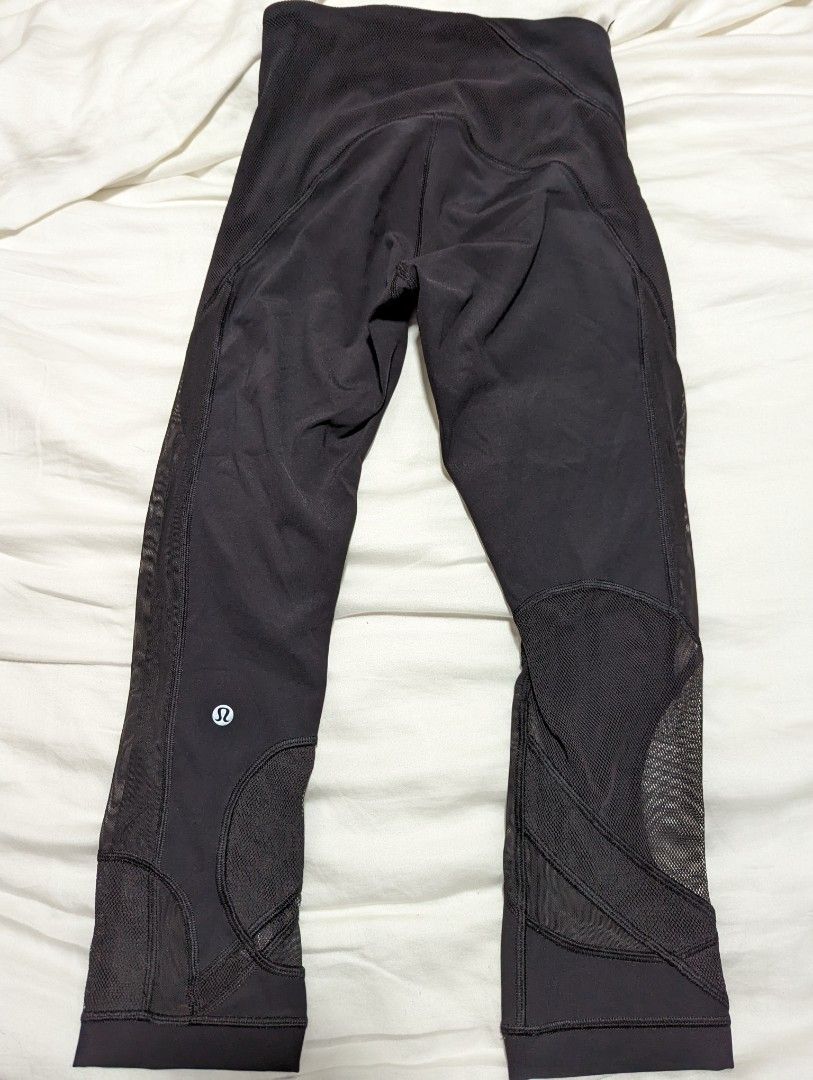 Lululemon leggings with cutouts 2025