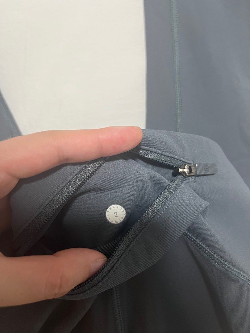 Lululemon speed up crop 21 top