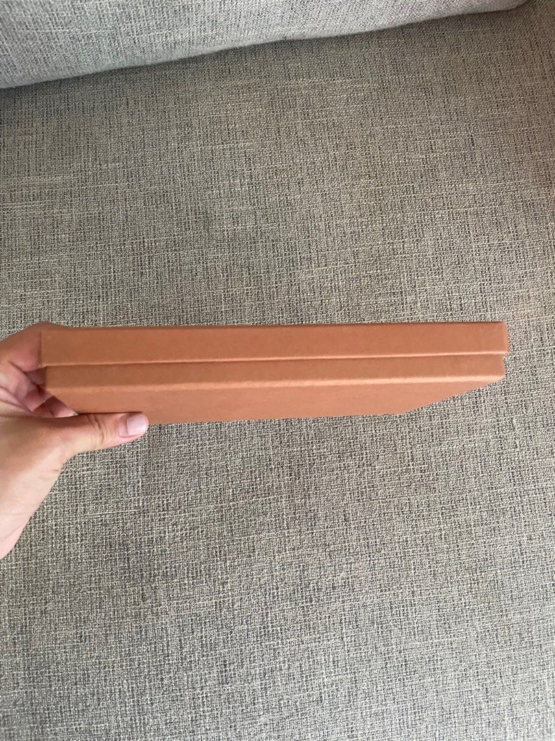 Lv bandeau/accessories box (Category: Storage Boxes & Baskets) located in Manila. Submitted by tintin._. (Listing ID 1306974188, Image 3). Description: Authentic..