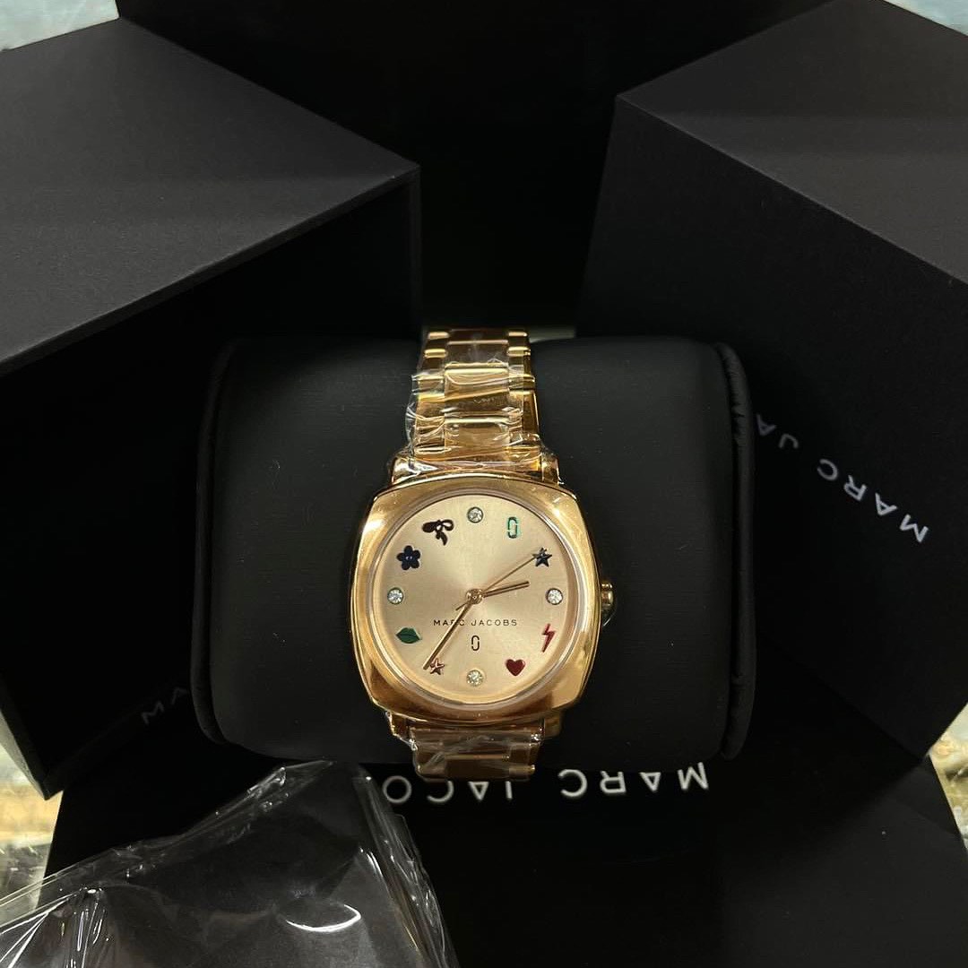 MARC JACOBS ROSEGOLD DIAL WOMEN AUTHENTIC WATCH Women s Fashion Watches Accessories Watches on Carousell