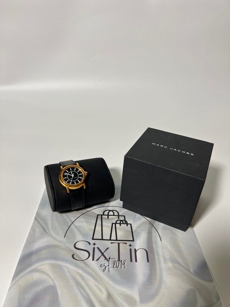 Marc Jacobs Watch (Category: Women's Watches) located in Bacoor. Submitted by sixtin_ (Listing ID 1306973634, Image 3). Description: 💯%Authentic/ Original MJ watch small size unused condition.