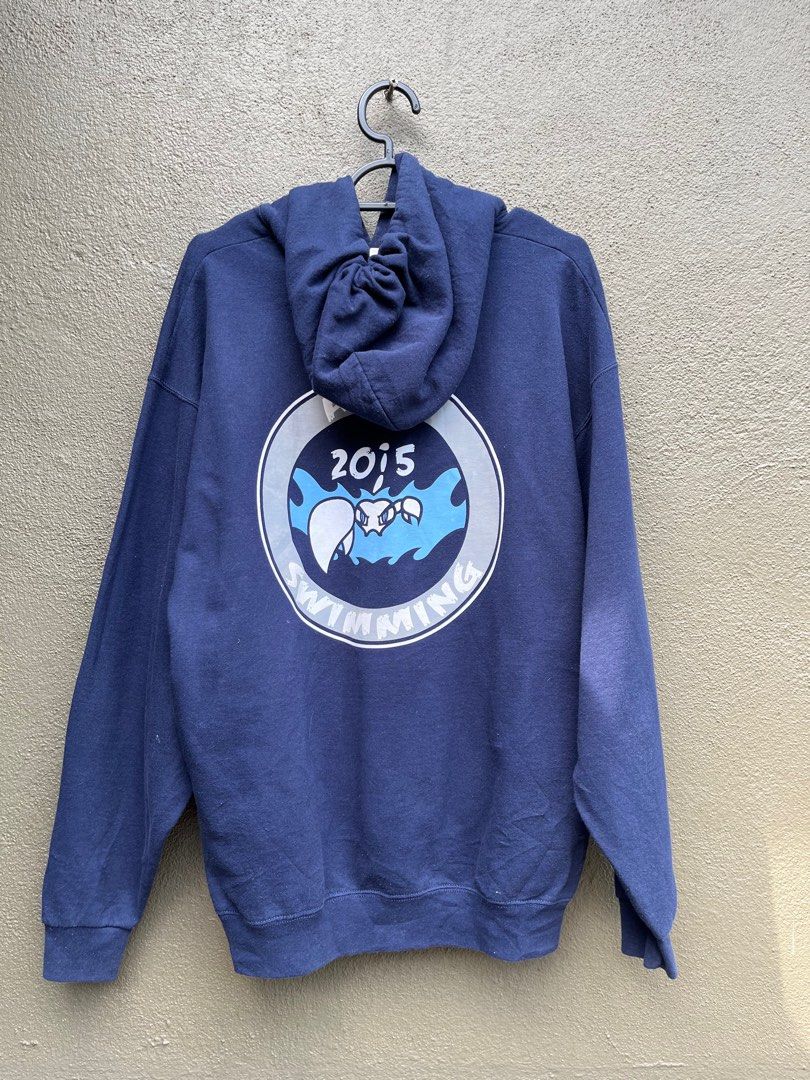 Navy Blue ACHS (Category: Coats, Jackets and Outerwear) located in Sungai Buloh. Submitted by faizwan1234 (Listing ID 1307022708, Image 2). Description: pit: 20 labuh: 26.