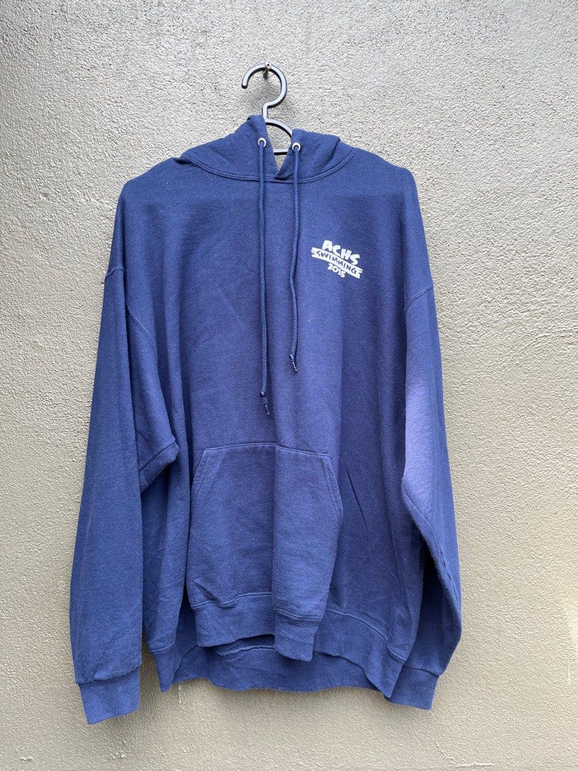 Navy Blue ACHS (Category: Coats, Jackets and Outerwear) located in Sungai Buloh. Submitted by faizwan1234 (Listing ID 1307022708, Image 1). Description: pit: 20 labuh: 26.