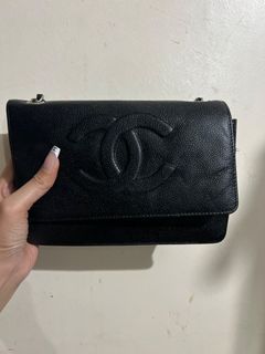Preloved chanel wallet on chain silver sling