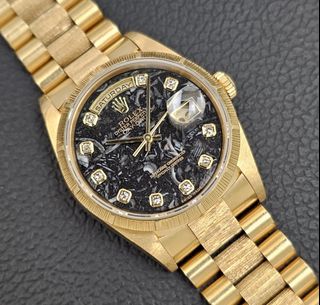 (Category: ) located in . Submitted by davidofftimepieces (Listing ID 1306976551, Image 1). Description: .