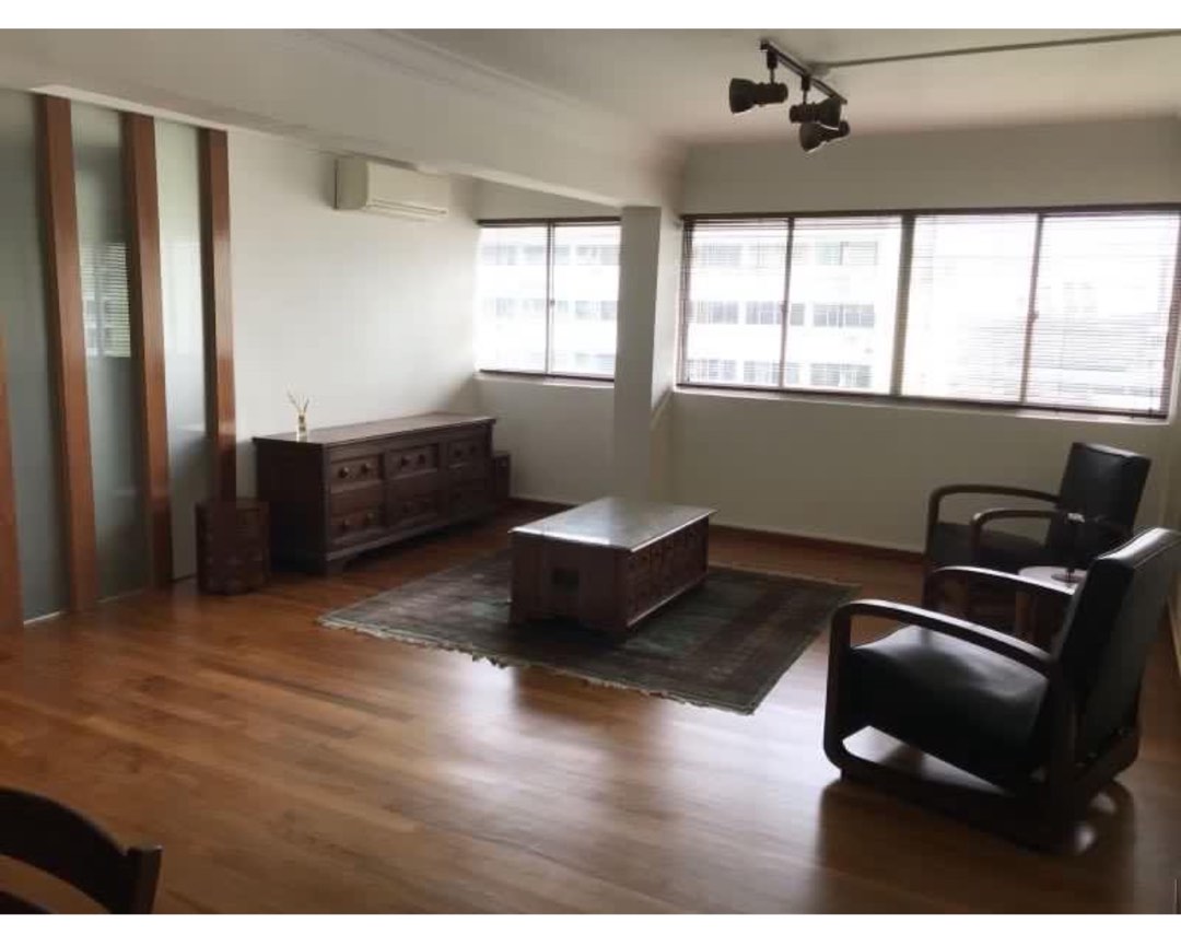 (Category: ) located in . Submitted by jefkcm (Listing ID 1306987039, Image 1). Description: .