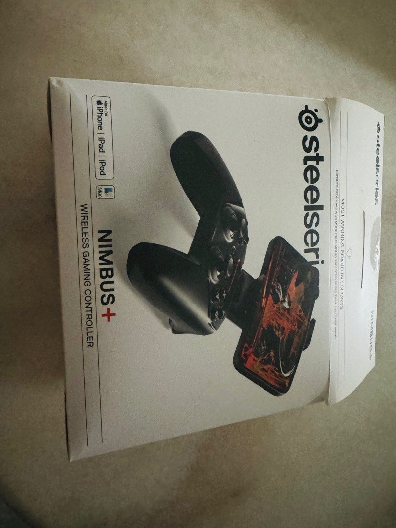 Steelseries iPhone controller (Category: Controllers) located in Singapore. Submitted by highlyfavoredmel (Listing ID 1306888851, Image 2). Description: Seldom use as I already have steam deck and etc.