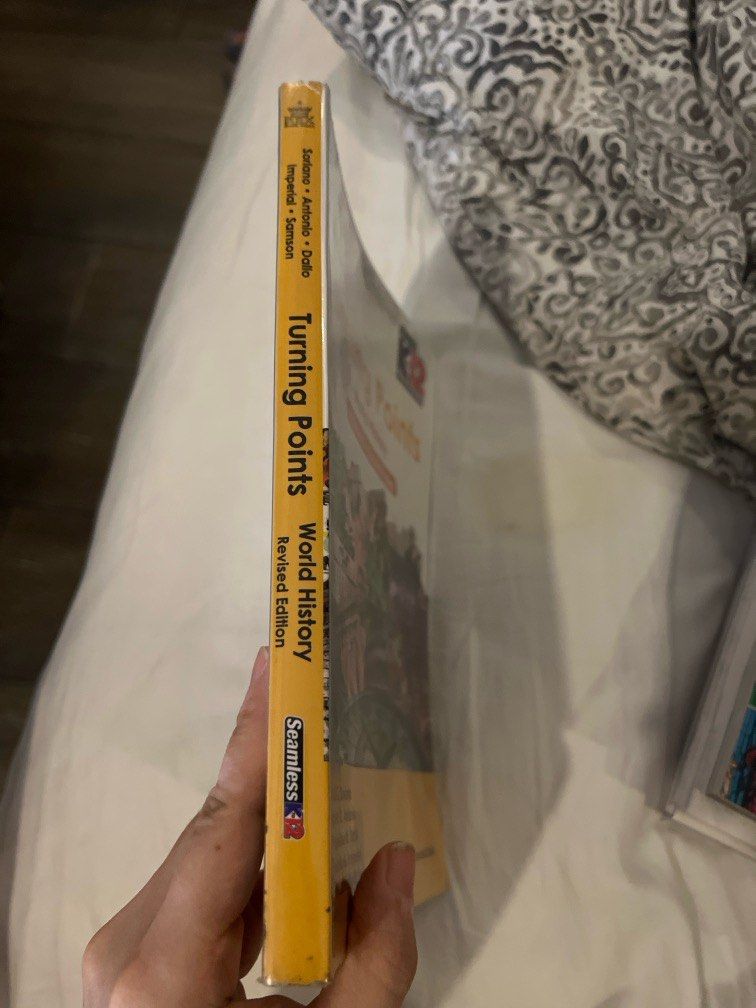 Turning points World History Grade 8 (Category: Textbooks) located in Pasay City. Submitted by chinkyola (Listing ID 1307045163, Image 2). Description: .