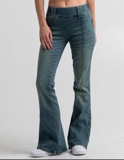 urban outfitters bootleg low waist jeans