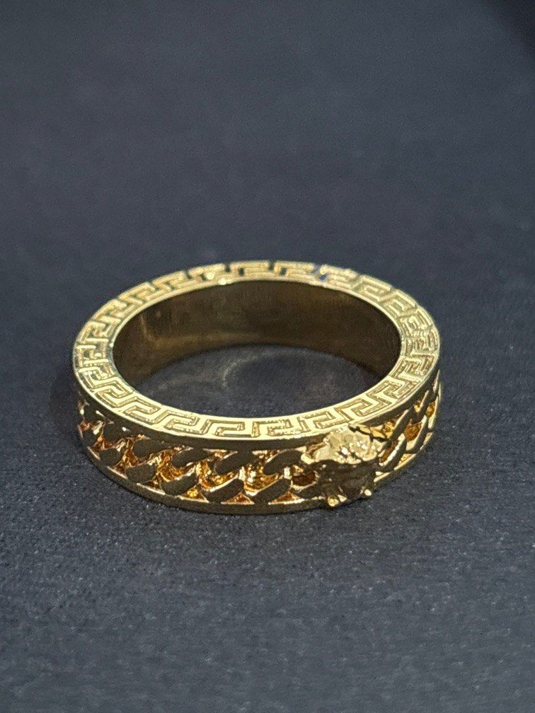 Versace ring cheap store