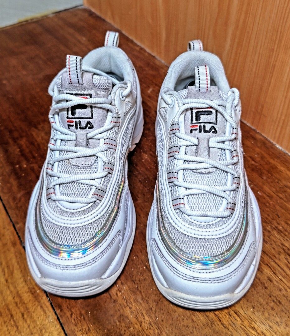 Women s Fila Ray Retro Running Shoes size 36.5 Women s Fashion Footwear Sneakers on Carousell