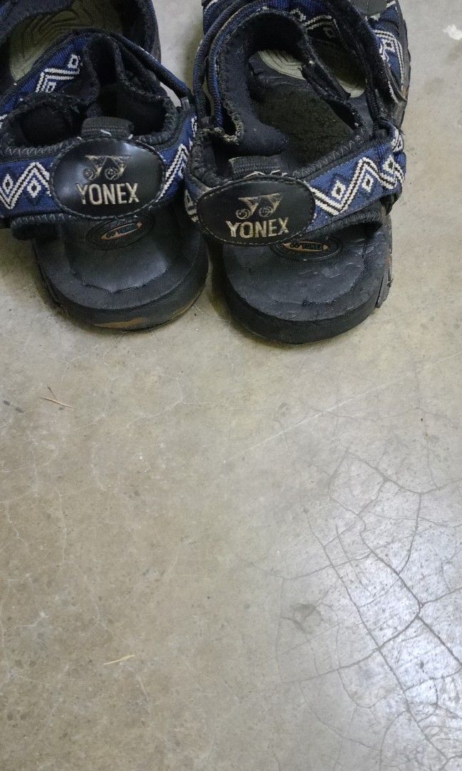 Yonex (Category: Shoe inserts & accessories) located in Johor Bahru. Submitted by m.arifrahim (Listing ID 1306995332, Image 3). Description: barang jarang jumpa sgt selesa pakai sbb ade double layer. kaki saiz 7-7.5 bole sarung tapak dh jahit tp ade tetas skit (7/10).