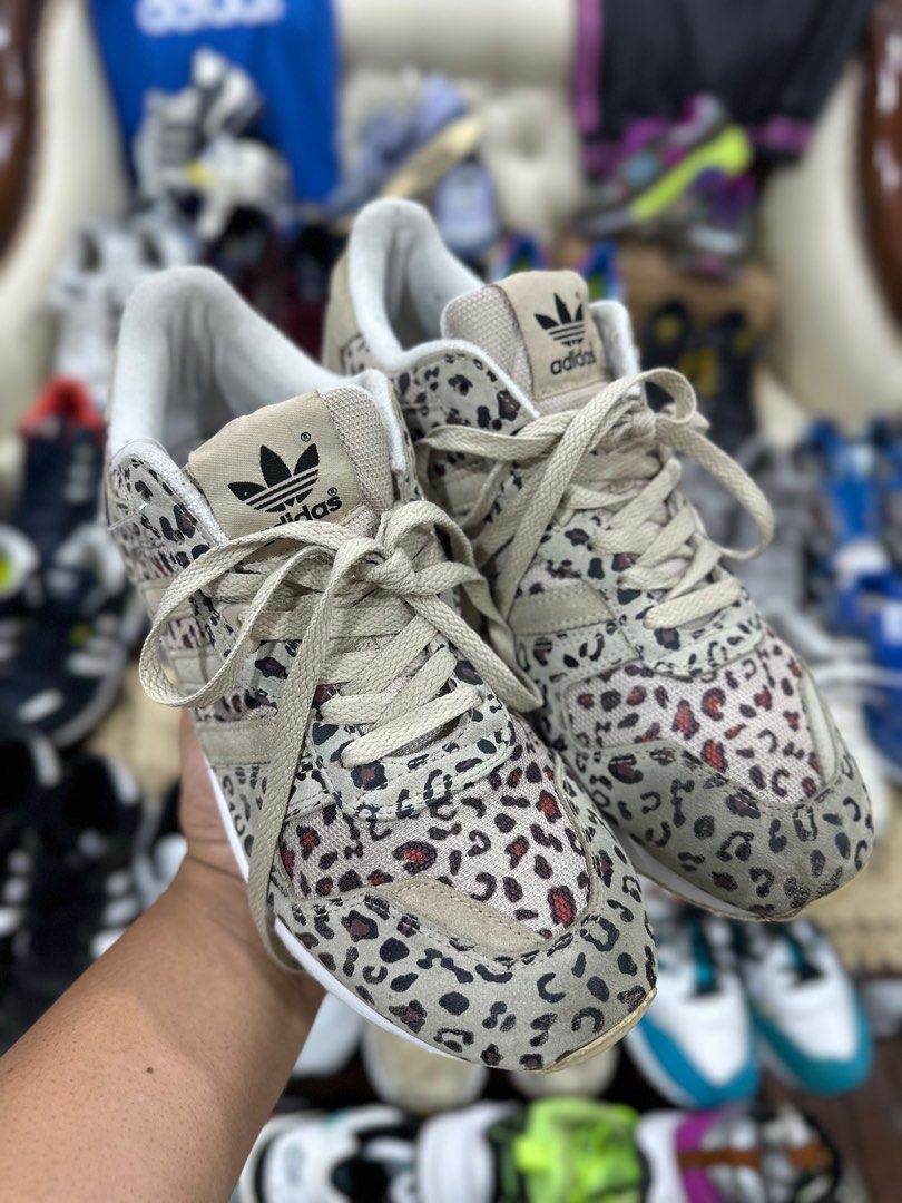 Adidas zx 700 leopard trainers top