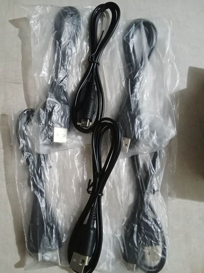 3DSXL HARD POUCH.300 (Category: Cases & Covers) located in Quezon City. Submitted by hajjasittienor (Listing ID 1307163886, Image 3). Description: BRAND NEW💯 3DS XL CRYSTAL CASE.230 3DS XL SCREEN PROTECTOR.150 3DS XL BATTERY ORIG.550 3DS USB CABLE 180 3DS AC ADAPTOR CHARGER.230 ......PWEDE COD ......PWEDE PICK UP AVIDA TOWER NEW MANILA COL BONNY SERRANO AVE QUEZON CITY.