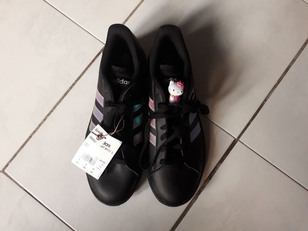 adidas Grand Court Base 2.0 (Category: Sneakers & Footwear) located in San Antonio. Submitted by skrcvom (Listing ID 1307209330, Image 3). Description: never been used talaga everrrr sinukat ko lang talaga huhu </3 - bought in Qatar - walang box pero will put it in one kapag i-ship - shipping fee shoulder ng buyer :) - color may vary due to lighting pero nagchachange talaga color nung lines ^^! rfs: wrong size .