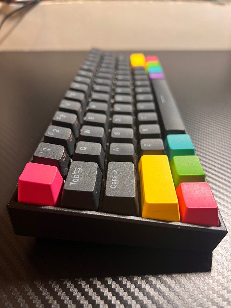 Anne Pro 2 Mechanical Keyboard (No defects) (Category: Computer Keyboard) located in Manila. Submitted by notacos4u (Listing ID 1307196742, Image 2). Description: Gateron Blue Switches Inclusions: Box Original black keycaps Keycap puller Exclusions: Original USB-C cable or any other cable Issues: No defects but cable isn’t included RFS: Haven’t used it for a long time MOP: GCash, Unionbank.