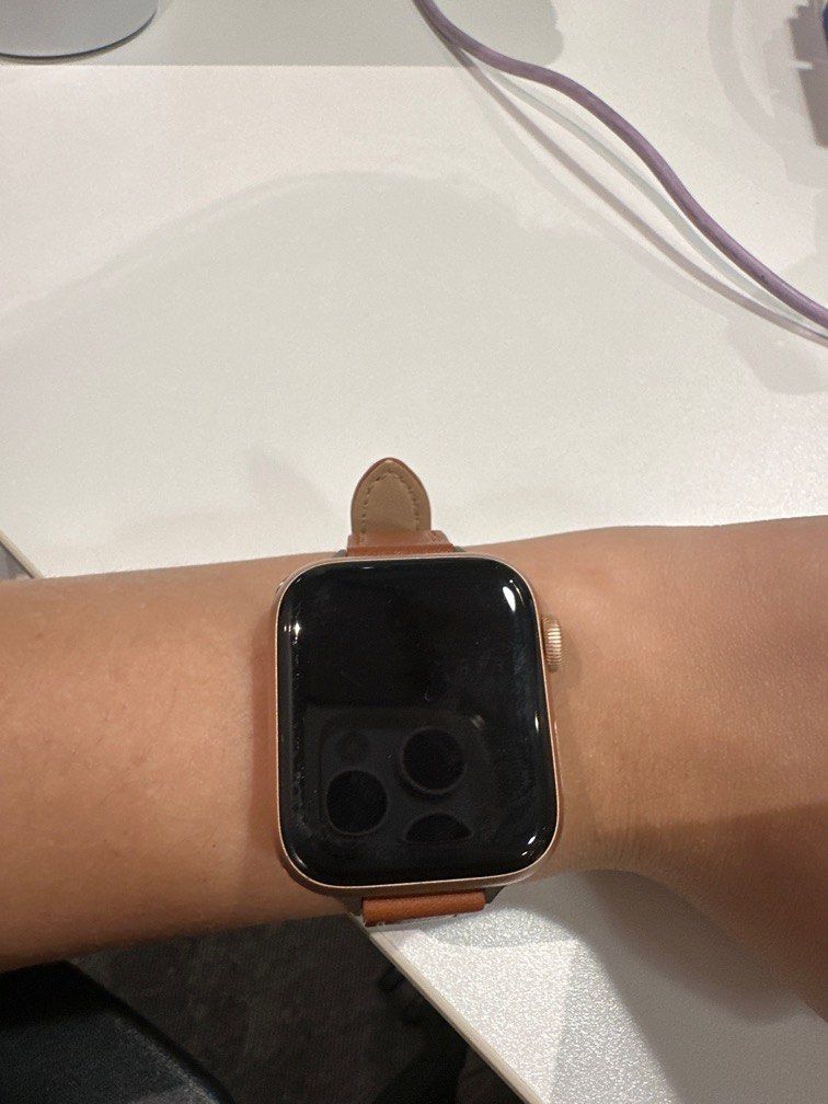 Non cellular apple watch 4 store