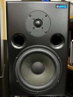 （分類：）位於 。 由 sidrum 提交（商品編號 1307224397，圖片 1）。簡介： 。