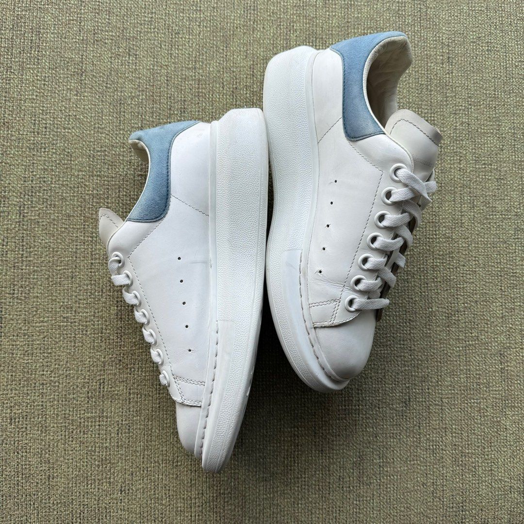 Alexander Mc Queen Sneakers (Category: Sneakers) located in Quezon City. Submitted by thingsforless (Listing ID 1307138795, Image 3). Description: Alexander McQueen Sneakers Size Euro 37 / 24cm (FITS US 7) Preloved with signs of use as seen on posted photos. .