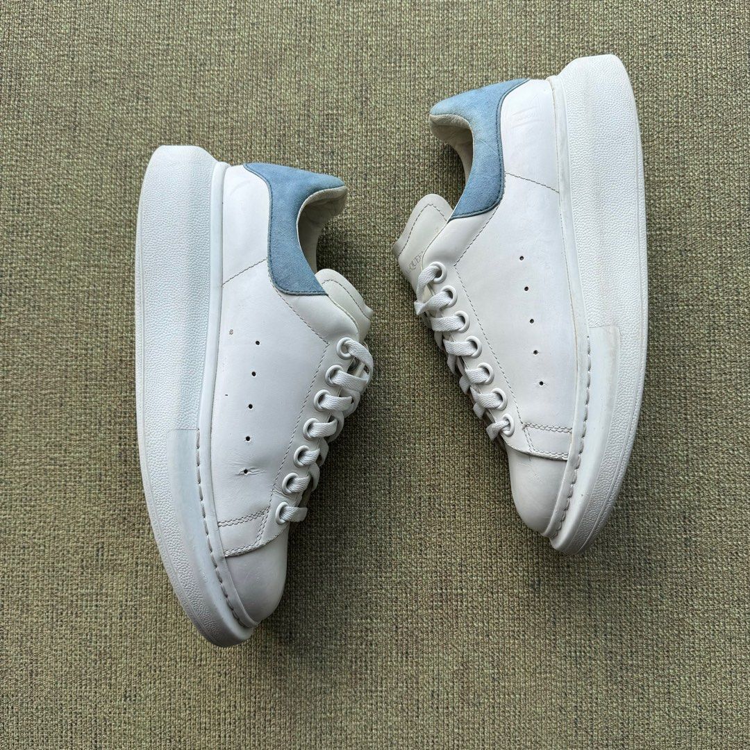 Alexander Mc Queen Sneakers (Category: Sneakers) located in Quezon City. Submitted by thingsforless (Listing ID 1307138795, Image 1). Description: Alexander McQueen Sneakers Size Euro 37 / 24cm (FITS US 7) Preloved with signs of use as seen on posted photos. .
