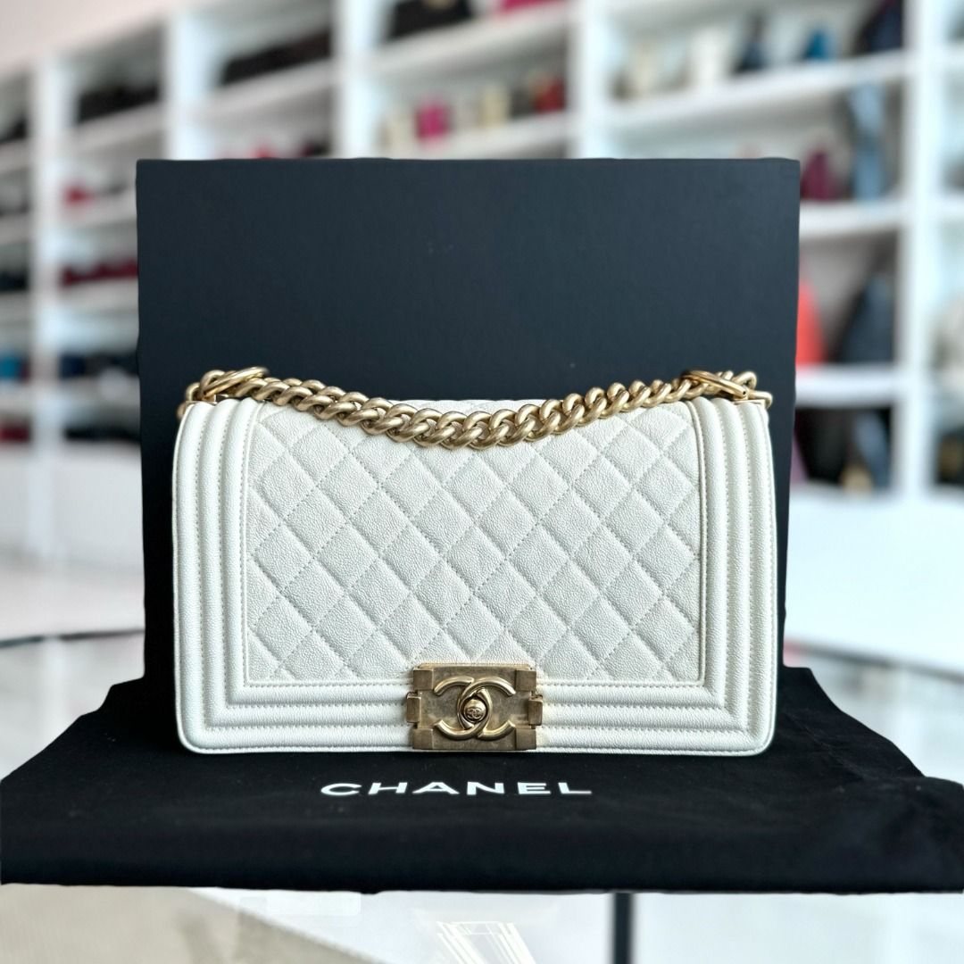 Chanel Caviar Boy Old Medium 25CM Quilted Leboy White GHW No 27