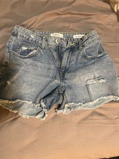 (Category: ) located in . Submitted by tinyhairdryers (Listing ID 1307219794, Image 1). Description: .