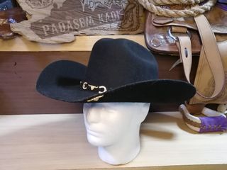 COWBOY/WESTERN HAT FOR SALE