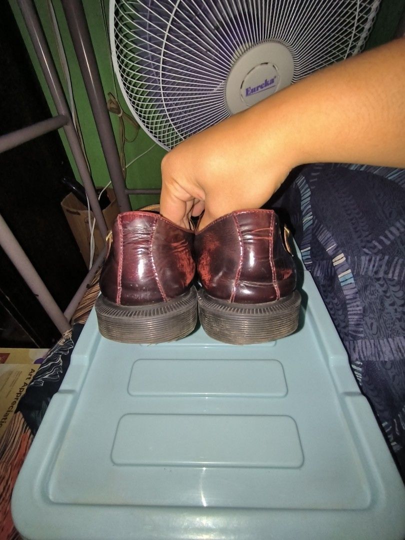Doctor Martens Pandora (Pandora) (Category: Loafers) located in Quezon City. Submitted by nizzy5 (Listing ID 1307209249, Image 3). Description: Selling my DMS AUTHENTIC. I bought this in the flea market the only issue is crease but other than that wala napo. sobrang ganda sa personal neto! 1.5k+sf size 8 sa babae and 6.5 sa lalaki dm lang!.