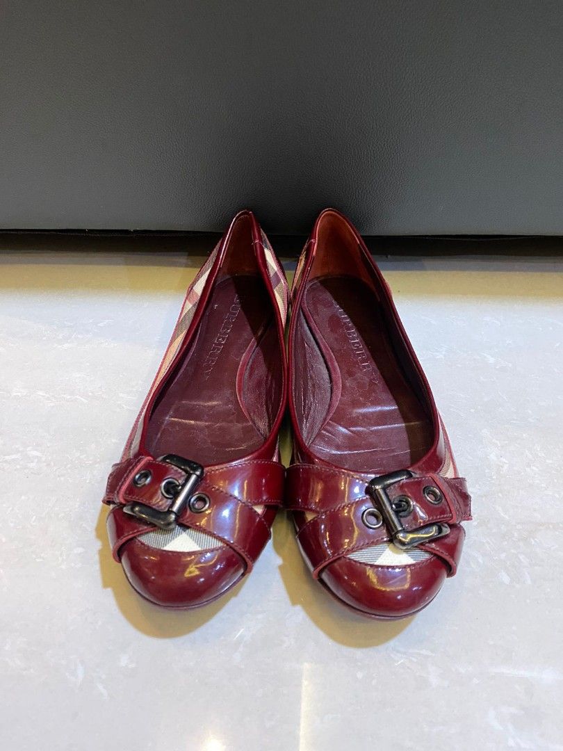 Fast Sale, VGC, Burberry Nova Check Canvas Patent Ballerina Flat Shoes,  size insole 25 cm, Shoes only, •Nett, •Exclude ongkir