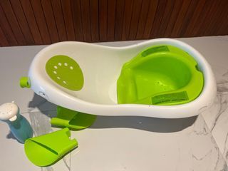 Fisher-Price  Bathtub Baby To Toddler Bath