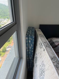 (Category: ) located in . Submitted by ITSMENAT (Listing ID 1307086674, Image 1). Description: .
