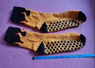 Grip socks flame design