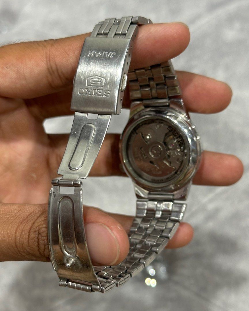 Jam Seiko 5 Automatic Men s Fashion Watches Accessories Watches on Carousell