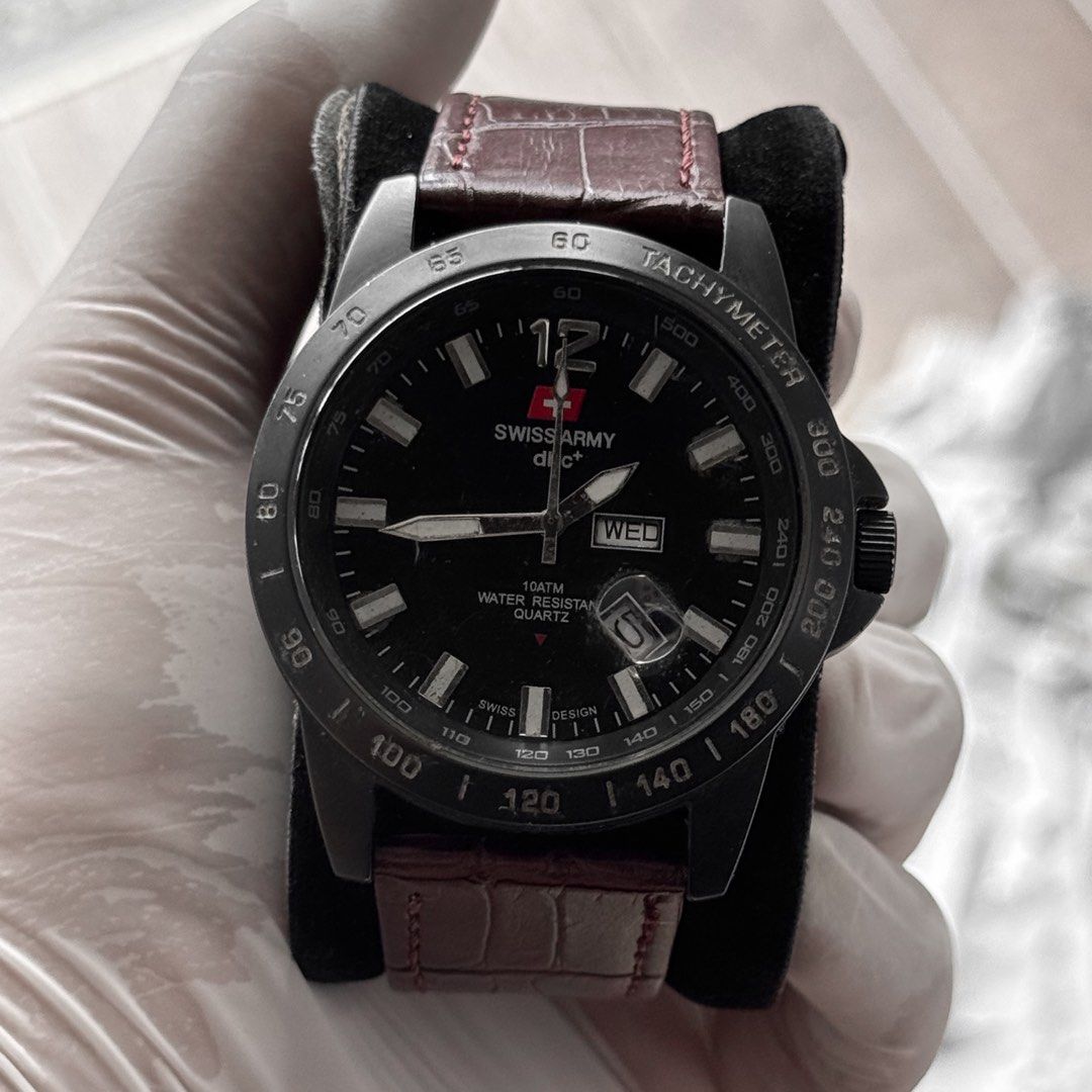 Jam Tangan Swiss Army dhc Original Fesyen Pria Jam Tangan di Carousell