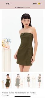 (Category: ) located in . Submitted by wshoos_wardrobe (Listing ID 1307191144, Image 1). Description: .