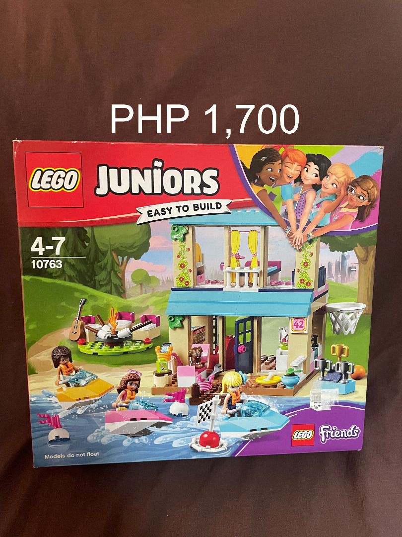 Lego juniors stephanie's lakeside house 2025
