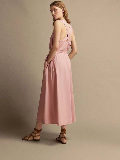 MASSIMO DUTTI pink casual / semi-formal dress (Category: Dresses) located in Mandaluyong City. Submitted by craaae (Listing ID 1307144607, Image 2). Description: Unused Massimo Dutti Dress Really nice luxe material US8 Too big for me :( Perfect for weddings, events! .
