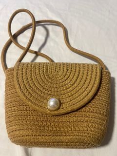 Mini Faux Pearl Decor Flap Crochet Bag
