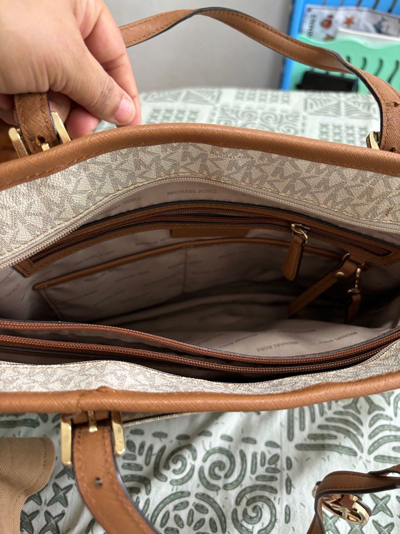 Mk bag Women s Fashion Bags Wallets Shoulder Bags on Carousell