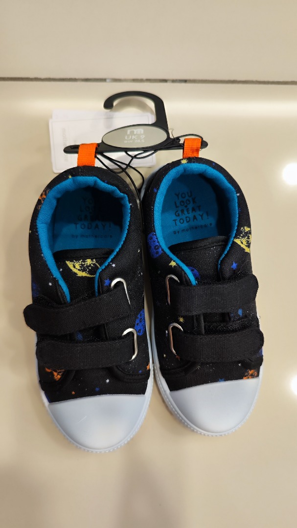 Mothercare kids shoes shop
