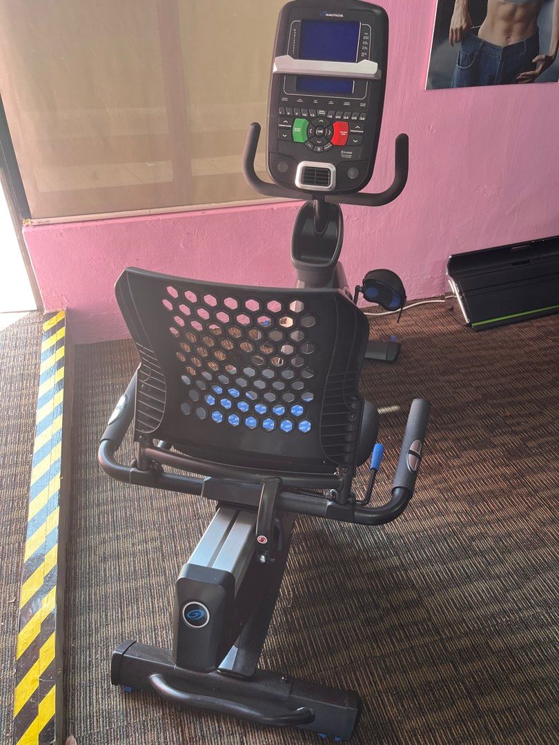 Nautilus R628 Light Commercial Recumbent Bike Sports Equipment Exercise Fitness Cardio Fitness Machines on Carousell